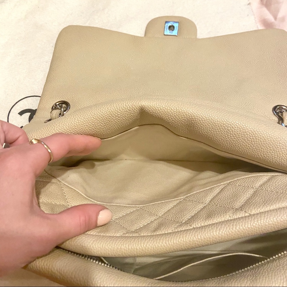 CHANEL JUMBO Easy Flap!!!! Almost new!!! - Picture 9 of 11